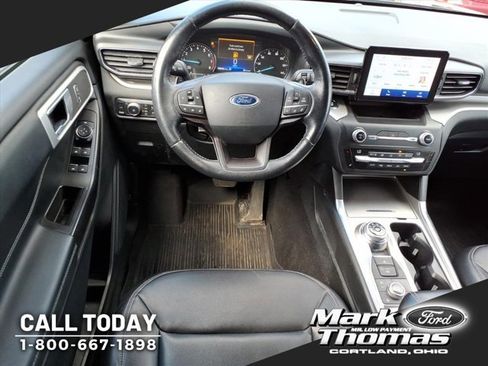 Used 2020 Ford Explorer XLT w/ Equipment Group 202A image 8