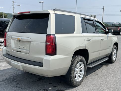 Used 2015 Chevrolet Tahoe LT w/ Luxury Package AWD/4WD image 6