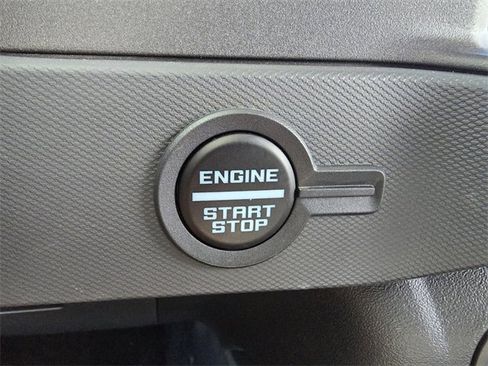 Used 2024 Ford Bronco Badlands image 27