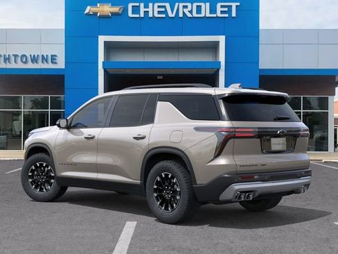 New 2026 Chevrolet Traverse Z71 w/ Enhanced Driving Package AWD/4WD image 3