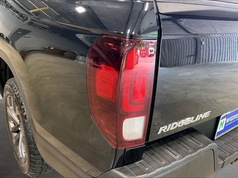Used 2021 Honda Ridgeline Sport image 25