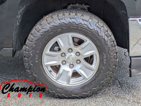 Used 2016 Chevrolet Silverado 1500 LT AWD/4WD image 12