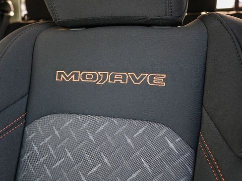 New 2025 Jeep Gladiator Mojave image 26