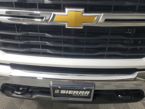 New 2026 Chevrolet Silverado 2500 LT w/ Convenience Package AWD/4WD image 10