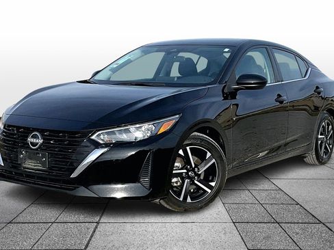 Used 2024 Nissan Sentra SV image 1