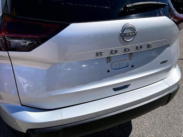Certified 2024 Nissan Rogue S AWD/4WD image 27