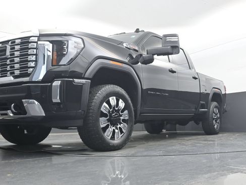 Used 2024 GMC Sierra 2500 Denali w/ Denali Reserve Package AWD/4WD image 51