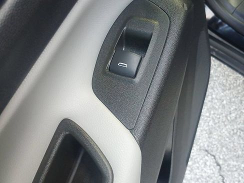 Used 2024 Chevrolet Equinox LS AWD/4WD image 15