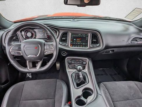 Used 2022 Dodge Challenger R/T Scat Pack w/ Dynamics Package RWD image 25