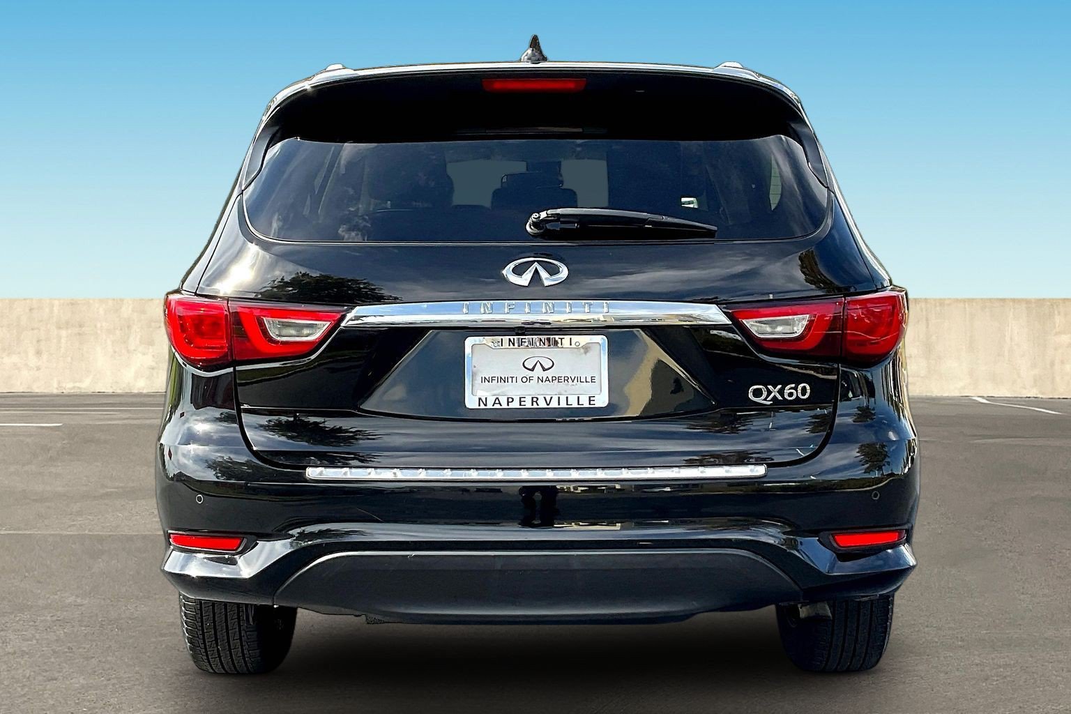 Used 2017 INFINITI QX60 Luxe w/ Premium Plus Package AWD/4WD image 6