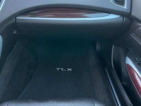 Used 2017 Acura TLX V6 SH-AWD w/ Technology Pkg image 36