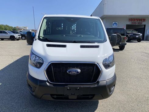 Used 2025 Ford Transit 250 Low Roof w/ Exterior Upgrade Package RWD image 9