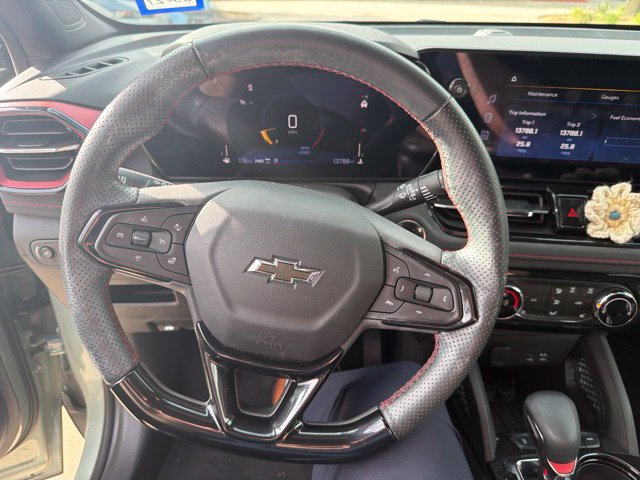 Used 2024 Chevrolet TrailBlazer RS w/ Driver Confidence Package AWD/4WD image 5