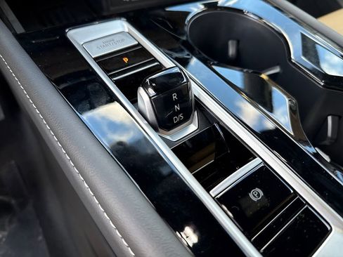 New 2026 Volkswagen Atlas Cross Sport SE image 11