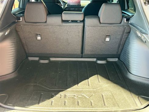 Used 2025 Honda HR-V Sport image 24