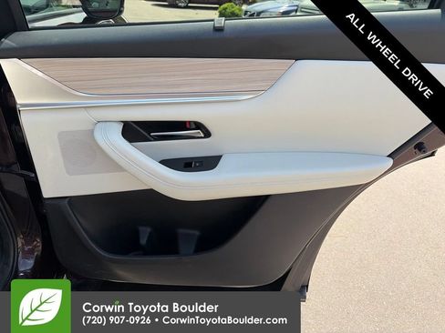Used 2024 MAZDA CX-90 Plug-In Hybrid w/ Premium Plus AWD/4WD image 16