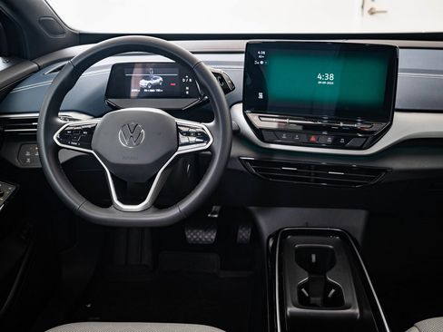 Used 2024 Volkswagen ID.4 S image 29