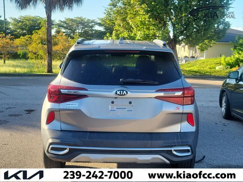 Used 2021 Kia Seltos S AWD/4WD image 5