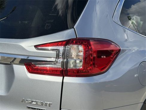 Used 2023 Subaru Ascent Limited w/ Technology Package image 8