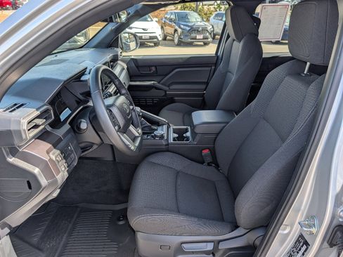 Used 2025 Toyota 4Runner SR5 image 2