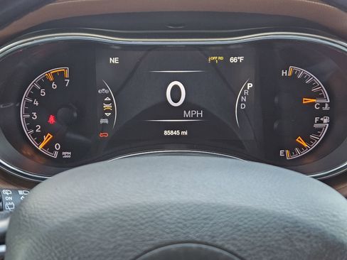 Used 2021 Jeep Grand Cherokee Overland image 19