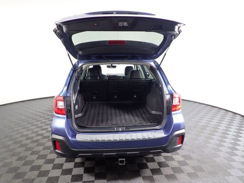 Used 2019 Subaru Outback 2.5i Limited w/ Popular Package #2 image 13