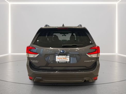 Certified 2023 Subaru Forester Premium AWD/4WD image 29