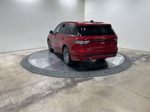 New 2026 Lincoln Aviator Premiere w/ Jet Appearance Package image 7