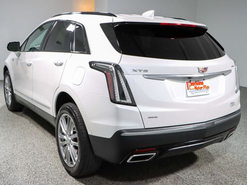 Used 2023 Cadillac XT5 Sportv image 9