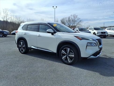 Certified 2023 Nissan Rogue Platinum w/ Platinum Premium Package image 14