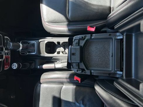 Used 2020 Jeep Gladiator Rubicon AWD/4WD image 21