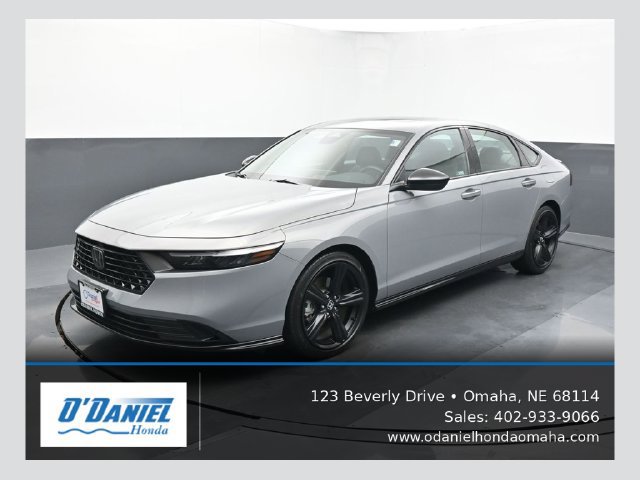 Used 2024 Honda Accord Sport image 1