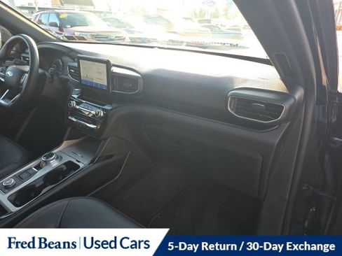 Certified 2023 Ford Explorer ST-Line w/ Class IV Trailer Tow Package image 11