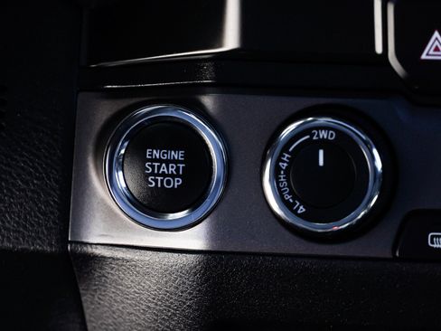 Certified 2020 Toyota Tacoma TRD Pro AWD/4WD image 38