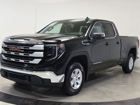 Used 2023 GMC Sierra 1500 SLE AWD/4WD image 5