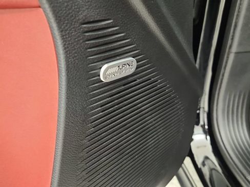 Used 2023 Dodge Challenger SRT Hellcat RWD image 26