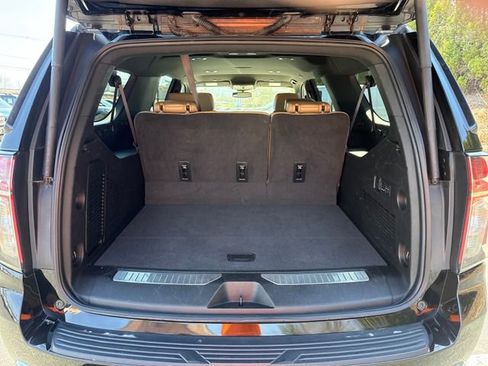 Used 2024 Chevrolet Suburban Premier AWD/4WD image 11