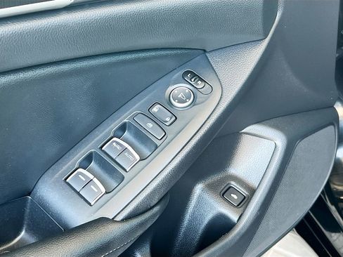 Used 2020 Honda Accord Sport image 17