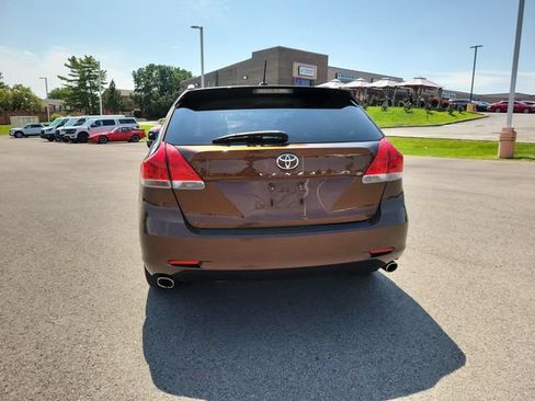 Used 2009 Toyota Venza FWD image 4
