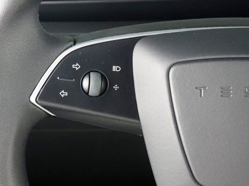 Used 2025 Tesla Model 3 Long Range image 21