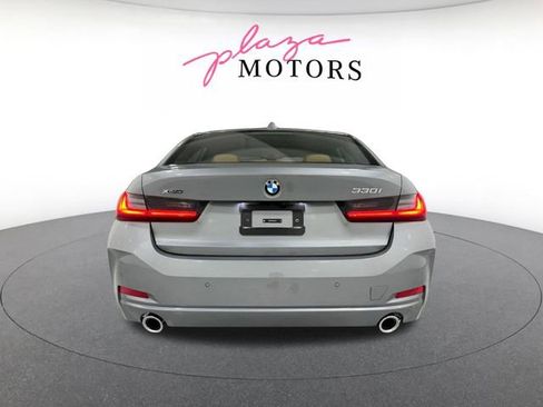 Used 2025 BMW 330i xDrive Sedan w/ Premium Package AWD/4WD image 6