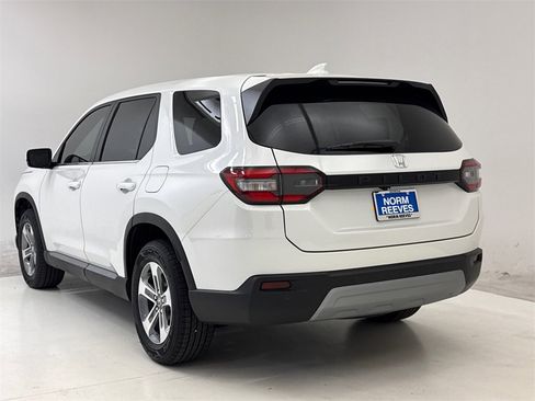 New 2025 Honda Pilot EX-L image 7