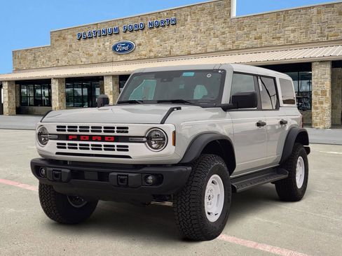 New 2026 Ford Bronco Heritage Edition AWD/4WD image 2
