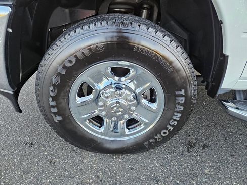 Used 2024 RAM 3500 Tradesman w/ Towing Technology Group image 9