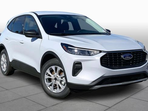 New 2026 Ford Escape Active w/ Active Premium Tech Pack FWD image 2