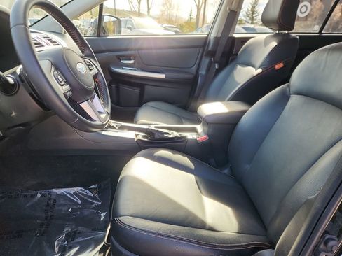 Used 2017 Subaru Crosstrek 2.0i Limited image 10