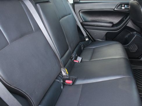 Used 2016 Subaru Forester 2.5i Limited image 14