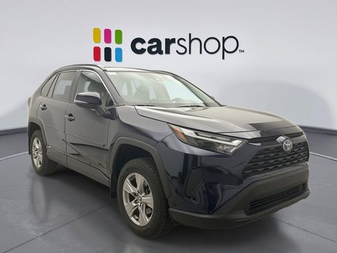 Used 2024 Toyota RAV4 XLE w/ Convenience Package AWD/4WD image 6