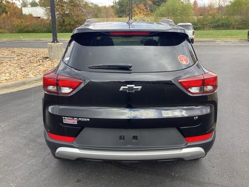 Used 2023 Chevrolet TrailBlazer LT w/ Convenience Package image 3