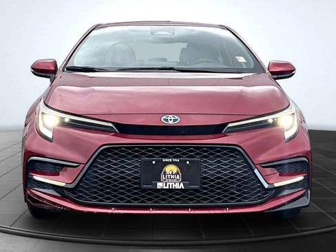 Used 2025 Toyota Corolla SE w/ Convenience Package FWD image 6